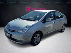 Silver Begagnad 2005 Toyota Prius Halvkombi | 34 900 kr (Marknadspris)