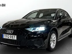 Svart Begagnad 2022 Audi A3 Sportback Proline Halvkombi | 249 000 kr (Marknadspris)