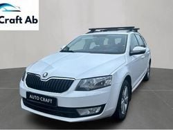 Vit Begagnad 2014 Skoda Octavia Ambition Kombi | 74 900 kr (Marknadspris)