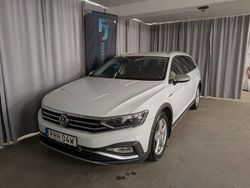 Vit Begagnad 2020 VW Passat Alltrack Kombi | 189 900 kr (Marknadspris)