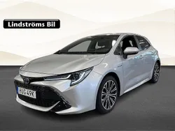 Silver Begagnad 2019 Toyota Corolla Hybrid Style Halvkombi | 229 900 kr (Marknadspris)