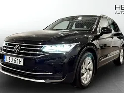 Svart (black) Begagnad 2022 VW Tiguan Elegance SUV | 299 900 kr (Superpris)