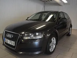 Grå Begagnad 2010 Audi A3 Sportback Attraction Halvkombi | 59 000 kr (Marknadspris)