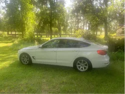 Vit Begagnad 2015 BMW 318 Gran Turismo Comfort Edition Halvkombi | 109 800 kr (Bra pris)