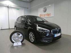 Svart Begagnad 2019 BMW 225 Active Tourer Minibuss | 199 900 kr