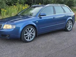Blå Begagnad 2005 Audi A4 Kombi | 42 000 kr (Marknadspris)