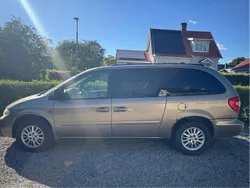 Brun Begagnad 2006 Chrysler Grand Voyager Minibuss | 20 000 kr