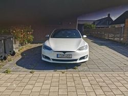 Vit Begagnad 2019 Tesla Model S Performance Sedan | 390 000 kr (Superpris)