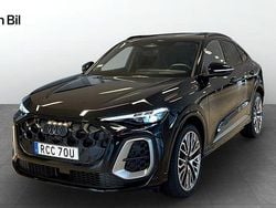 Svart Ny 2025 Audi Q5 Sportback Design SUV | 899 900 kr