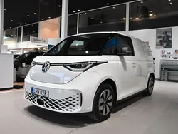 Vit Ny 2025 VW ID. Buzz Van | 651 625 kr (Marknadspris)