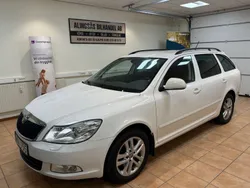 Vit Begagnad 2013 Skoda Octavia Elegance Kombi | 59 900 kr (Bra pris)