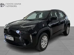 Svart Ny 2025 Toyota Yaris Cross Active SUV | 294 900 kr (Bra pris)