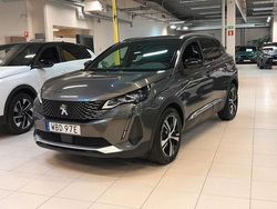 Grå Begagnad 2024 Peugeot 3008 GT SUV | 284 900 kr (Marknadspris)