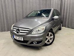 Grå Begagnad 2010 Mercedes B180 Minibuss | 64 900 kr (Marknadspris)