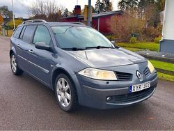 Grå Begagnad 2006 Renault Mégane GrandTour Kombi | 19 000 kr