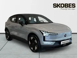Grå Begagnad 2024 Volvo EX30 Performance SUV | 459 900 kr (Marknadspris)