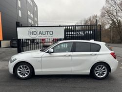 Vit Begagnad 2012 BMW 116 Sport Line Halvkombi | 89 900 kr (Marknadspris)