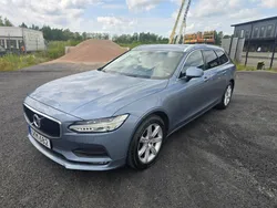 Blå Begagnad 2017 Volvo V90 Momentum Kombi | 179 500 kr (Superpris)
