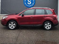 Ljusröd Begagnad 2013 Subaru Forester SUV | 129 500 kr (Marknadspris)