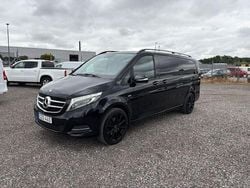 Svart Begagnad 2016 Mercedes V250 Minibuss | 299 000 kr (Bra pris)
