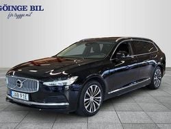 Svart Begagnad 2022 Volvo V90 Core Kombi | 389 000 kr (Marknadspris)