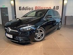 Svart Begagnad 2020 Mercedes B200 AMG Minibuss | 249 900 kr (Marknadspris)