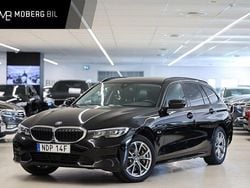 Svart Begagnad 2021 BMW 330e Shadowline Kombi | 279 900 kr (Superpris)