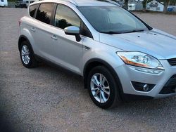 Grå Begagnad 2012 Ford Kuga Titanium SUV | 57 000 kr (Marknadspris)