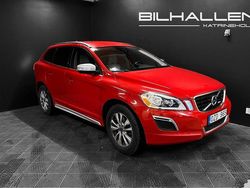 Röd Begagnad 2012 Volvo XC60 R-Design SUV | 129 700 kr (Marknadspris)