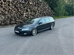 Grå Begagnad 2016 Volvo V70 Standard Kombi | 69 000 kr (Bra pris)