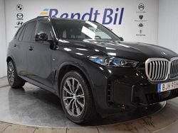 Svart Begagnad 2024 BMW X5 Comfort Edition SUV | 914 500 kr