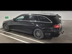 Grå Begagnad 2019 Mercedes E220 Kombi | 265 000 kr