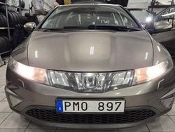 Grå Begagnad 2008 Honda Civic Sport Halvkombi | 33 000 kr (Marknadspris)