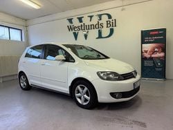 Vit Begagnad 2012 VW Golf VII Halvkombi | 79 900 kr (Marknadspris)