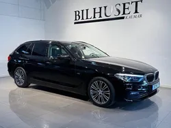 Svart Begagnad 2018 BMW 520 Sport Line Kombi | 209 900 kr (Marknadspris)