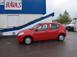 Röd Begagnad 2011 Dacia Sandero Halvkombi | 39 500 kr (Marknadspris)