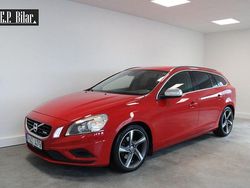 Röd Begagnad 2012 Volvo V60 R-Design Momentum Kombi | 99 800 kr (Marknadspris)