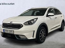 Vit Begagnad 2017 Kia Niro Advance SUV | 99 900 kr (Bra pris)