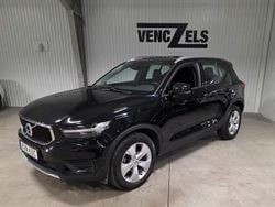 Svart Begagnad 2021 Volvo XC40 Momentum SUV | 287 000 kr (Marknadspris)