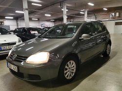 Grön Begagnad 2007 VW Golf V Trendline Halvkombi | 26 900 kr (Lite dyr)
