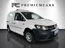 Vit Begagnad 2017 VW Caddy Minibuss | 114 900 kr (Marknadspris)