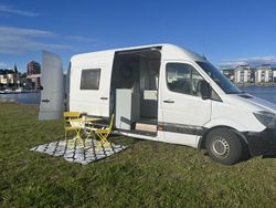 Vit Begagnad 2015 Mercedes Sprinter Van | 249 000 kr