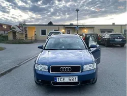 Blå Begagnad 2002 Audi A4 Kombi | 39 999 kr (Marknadspris)