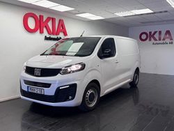 Vit Begagnad 2022 Fiat e-Scudo L2 75 kWh Minibuss | 249 900 kr