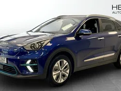 Blå (blue) Begagnad 2022 Kia e-Niro Advance SUV | 279 900 kr (Marknadspris)