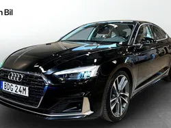 Svart Begagnad 2020 Audi A5 Sportback Comfort Halvkombi | 329 900 kr (Marknadspris)