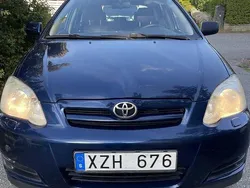 Blå Begagnad 2006 Toyota Corolla Halvkombi | 35 000 kr (Marknadspris)