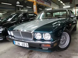 Mörkgrön Begagnad 1993 Jaguar XJ Sedan | 99 999 kr