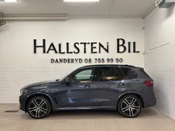 Grå Begagnad 2021 BMW X5 M Sport SUV | 729 000 kr (Marknadspris)