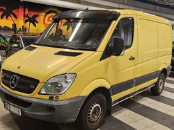 Gul Begagnad 2012 Mercedes Sprinter Van | 64 900 kr